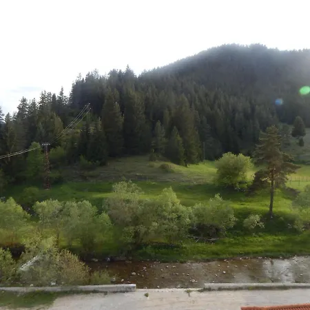 Hotel Хотел Гнездото На Орлите 2*